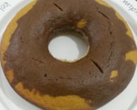 Bolo de cenoura mesclado com chocolate de liquidificador