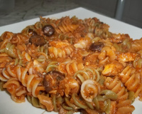 Macarrão ao molho de sardinha