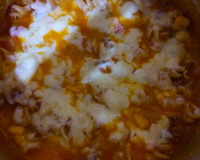 Macarrão com molho de carne moída ao forno