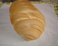 Pão caseiro recheado com chocolate