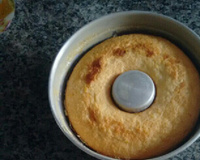 Bolo de milho verde com flocão e leite de coco