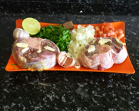 Ossobuco com mostarda e pirão