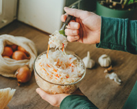 Chucrute crocante e suculento em 24 horas: receita clássica alemã que atravessa séculos