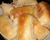 Massa básica para pizza, enroladinho no forno, pães etc.