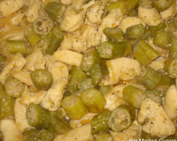 Frango com quiabo prático e delicioso