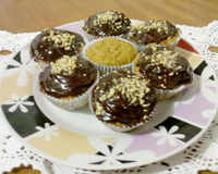 Cupcake integral de cenoura e mel