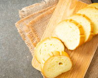 Pão fofinho de batata-doce com poucos ingredientes: receita saudável que não leva farinha de trigo