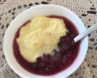 Sagu com creme inglês