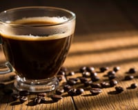 O café não apenas nos desperta: um novo estudo mostra que ele também nos protege do envelhecimento