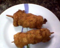 Espetinho de frango com queijo coalho