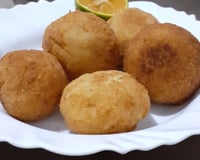 Bolinho de mandioca recheado