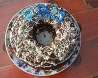 Bolo de chocolate com recheio cremoso