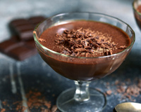 Nem ovo, nem açúcar: essa mousse de chocolate é absurda de gostosa e fica pronta em poucos minutos