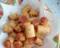 Espetinho de salsicha