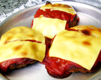 Hambúrguer à Parmegiana