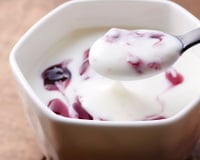 Efeitos a longo prazo do consumo de iogurte. Estudo de Harvard com 151.000 profissionais de saúde, ao longo de 10 anos.