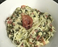 Risoto de gorgonzola com salaminho e espinafre