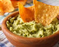 “O melhor guacamole do mundo”: chef revela o ingrediente que substitui a pimenta jalapeño e deixa o molho ainda mais saboroso