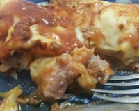 Lasanha ao molho bolonhesa e molho branco