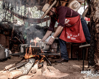 Você conhece a Queima do Alho? Descubra o que rola na deliciosa tradição da Festa do Peão de Barretos