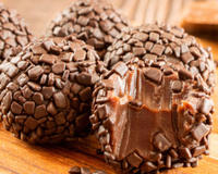 Qual é o percentual de gordura correto para o brigadeiro? "Você não vai achar essa resposta em nenhum livro de confeitaria", revela especialista em química e confeitaria