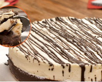 Todo mundo vai querer a receita dessa torta gelada com massa crocante de apenas dois ingredientes e camada dupla de chocolate