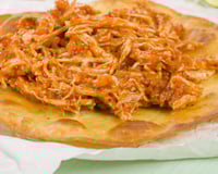 Frango desfiado com bacon e cream cheese