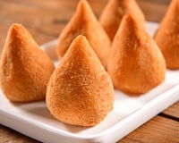 Febre das coxinhas: conheça 4 receitas diferentes