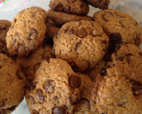 Biscoito de aveia com gotas de chocolate