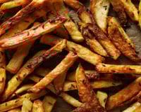 Receita viciante de batatas fritas assadas no forno que ficam incrivelmente crocantes: TudoGostoso ensina o passo a passo