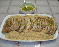 Lombo de porco com molho de hortelã