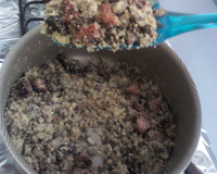 Farofa de lentilha com linguiça