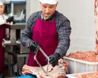 Fernando Majeras, açougueiro: “Há três coisas fundamentais a observar na carne: a cor, a gordura e o cheiro.”