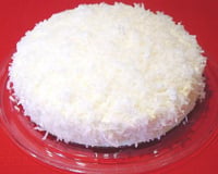 Bolo gelado de abacaxi com coco