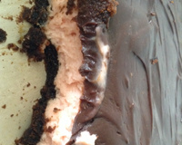 Torta de danoninho com ganache de chocolate