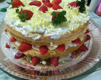 Naked cake de morango
