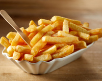 Como salvar batata frita murcha na airfryer, na frigideira e no forno