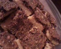 Bolo de fubá com amendoim