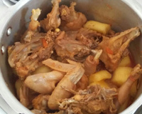 Frango com batata salsa