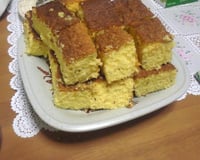 Bolo de fubá com erva doce