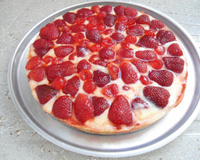 Torta de morango e cerejas