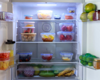 Esses organizadores eram o truque que faltava para deixar sua geladeira ainda mais funcional