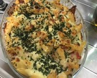Macarrão ao forno com bacon e mussarela