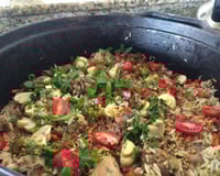 Galinhada (o tradicional e simples arroz com frango caipira do interior de São Paulo)