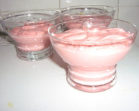 Sobremesa tipo Danoninho caseiro