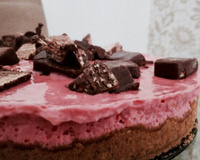 Mousse danoninho fácil (com morango e suspiros)