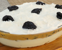 Olho de sogra na travessa: aprenda a fazer a versão tamanho família, ainda mais gostosa que o docinho tradicional