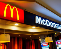 Cena de filme de terror: o que foi encontrado dentro deste McDonald's fez a polícia fechar as portas imediatamente