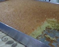 Bolo de fubá com polvilho e queijo