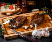 Truque de especialista para amaciar carne bovina usando uma fruta: ela é macia e suculenta